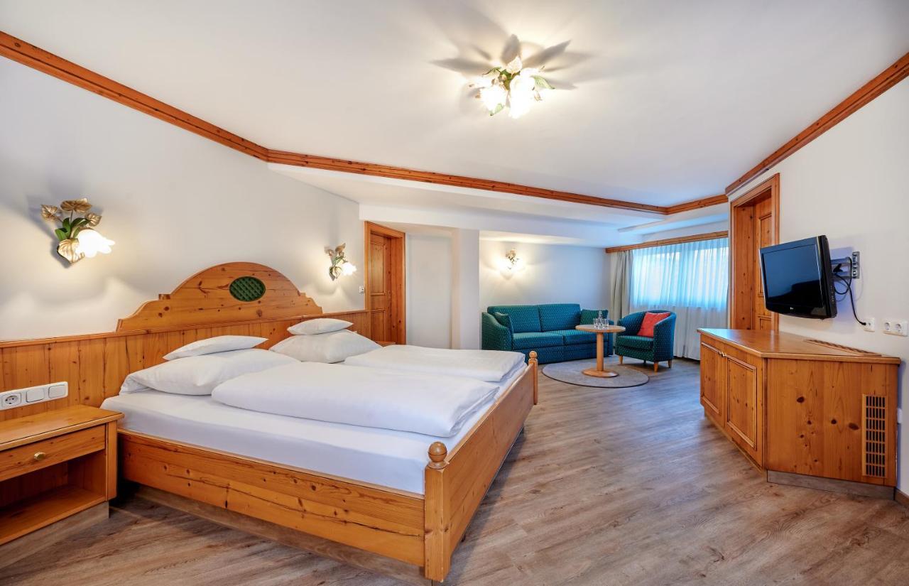 Hotel Am See ノイトラウブリング 部屋 写真