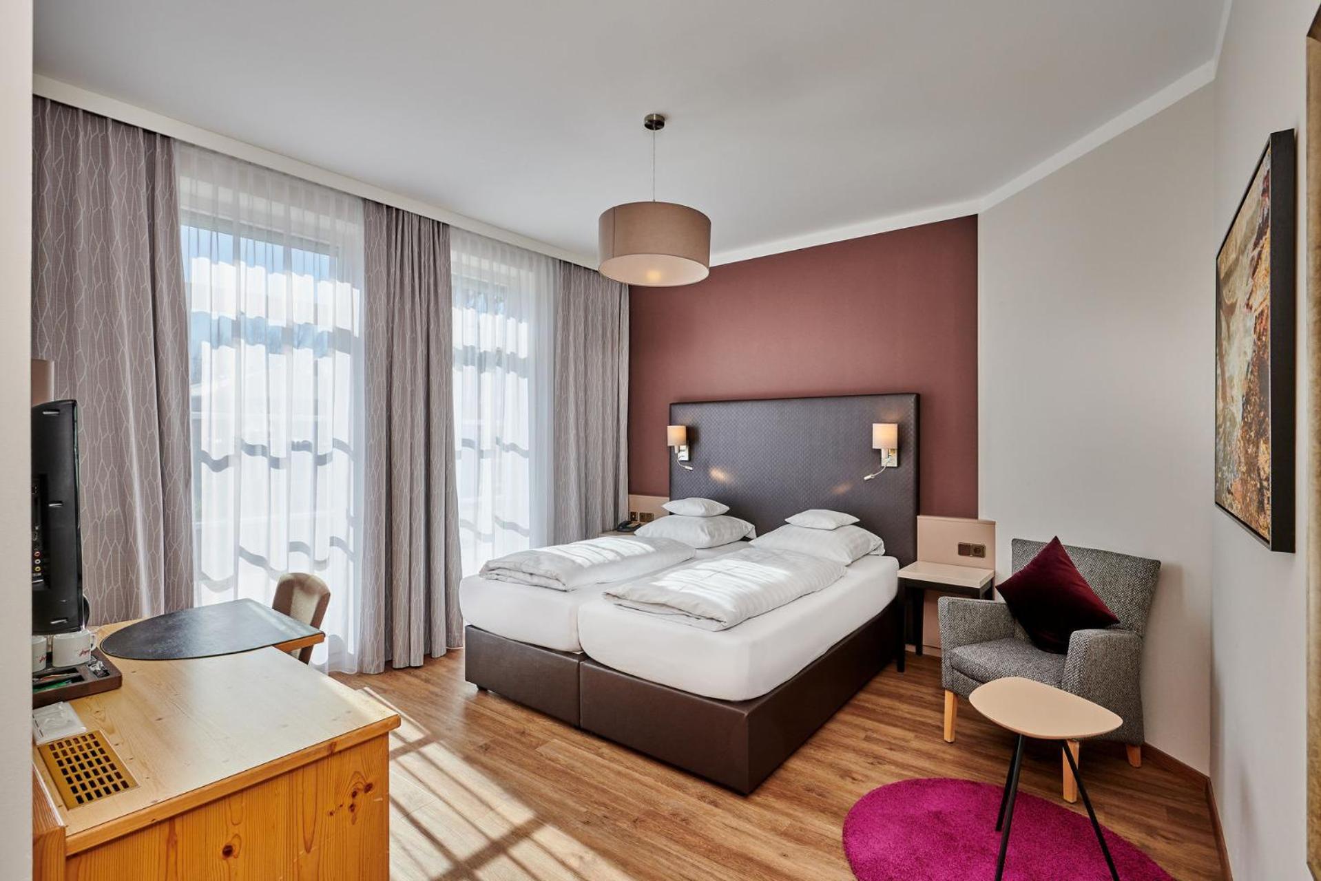 Hotel Am See ノイトラウブリング 部屋 写真
